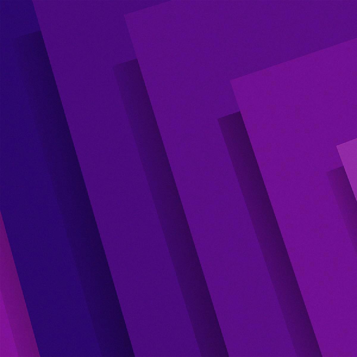 Waves of shaded color, interrupted at regular intervals by hard edges